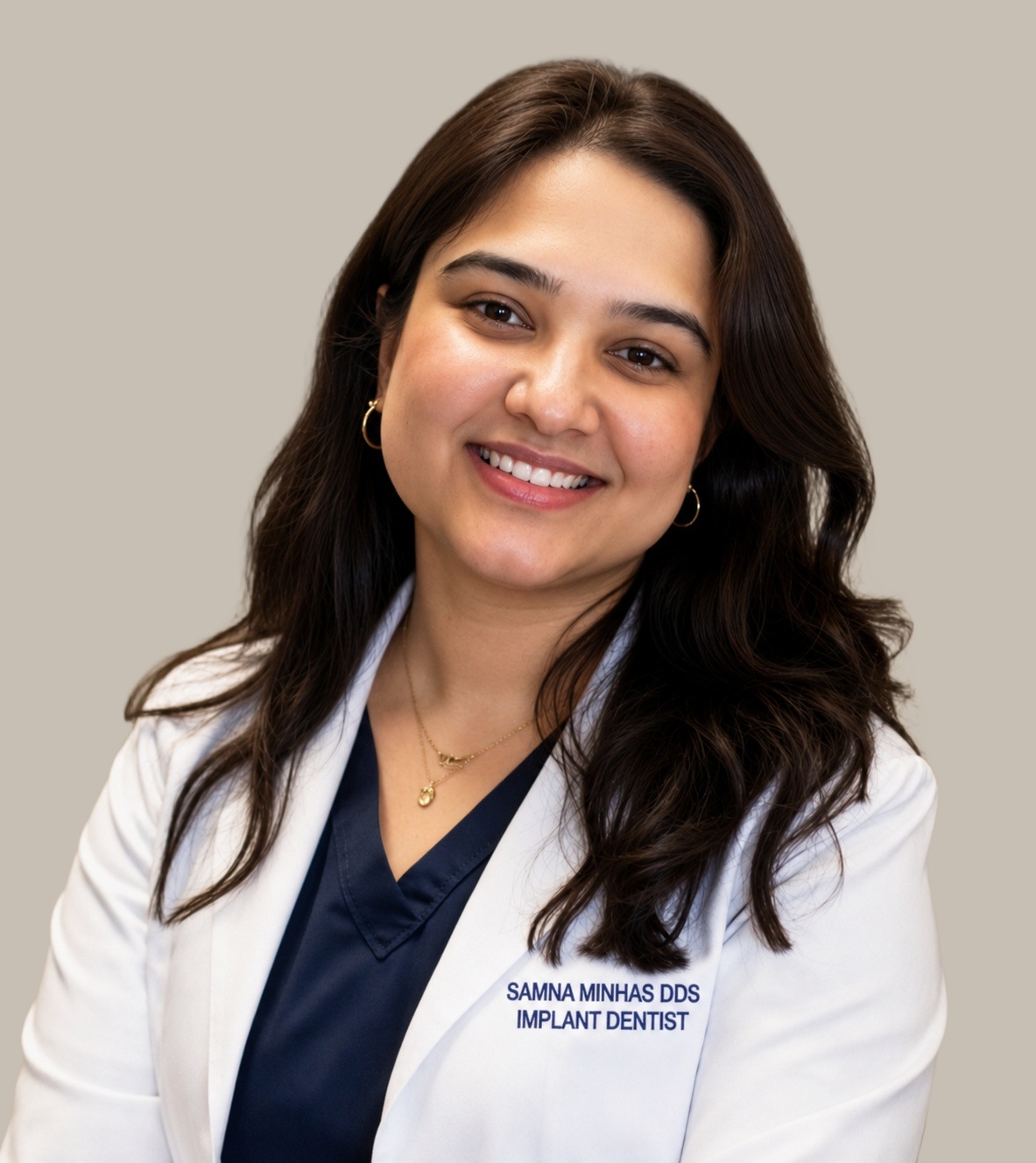 Dr. Samna Minhas